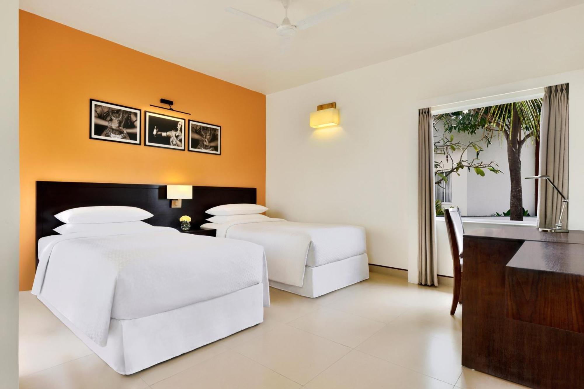 โฟร์ พอยต์ บาย เชอราตัน มหาพาลีปุรัม รีสอร์ต แอนด์ คอนเวนชั่น เซ็นเตอร์ Hotel มหาพลีปุรัม ภายนอก รูปภาพ